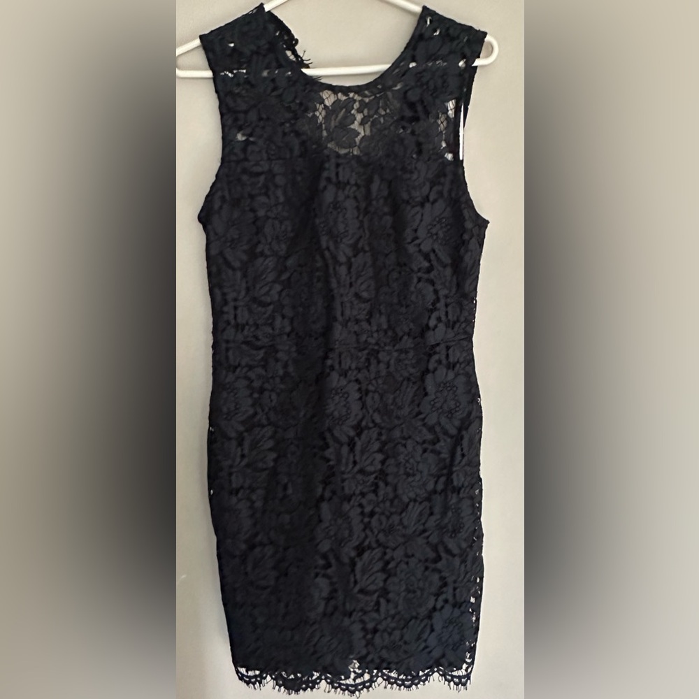 BANANA REPUBLIC size 8 PETITE NAVY BLUE Lace Sleeveless Mini Dress